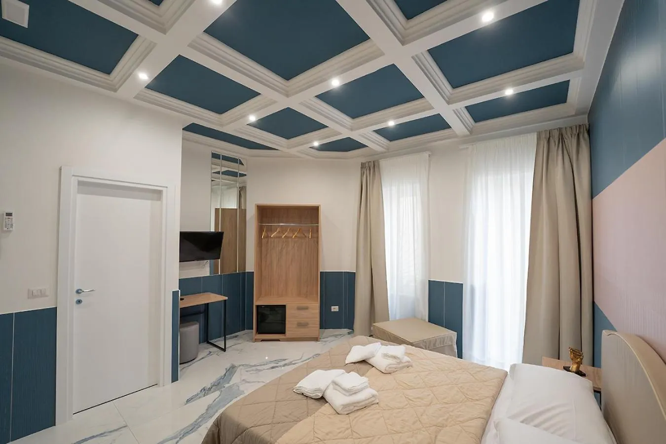 Hotel Medina H. Lifestyle Historical Area, By Clapa Group Dislocated Hospitality Napoli 0*,  Italia